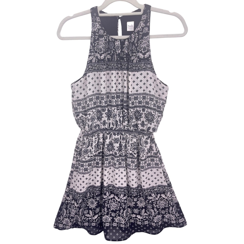 Twik Black White Floral Medallion High Neck Dress Medium Sleeveless Boho Mini